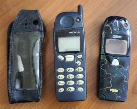 STARÝ TELEFON NOKIA