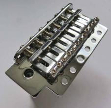 BST-603 CR TREMOLO VINTAGE NA VRUTECH