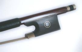 Smyčec hsl 1/8 Brazil wood