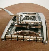 VTB-003 SOLID TREMOLO